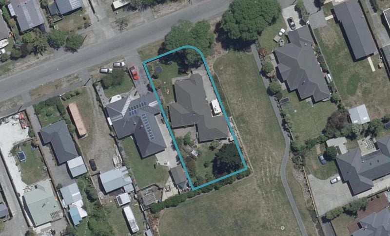 16 Heyders Road, Spencerville, Christchurch - Carousel 1