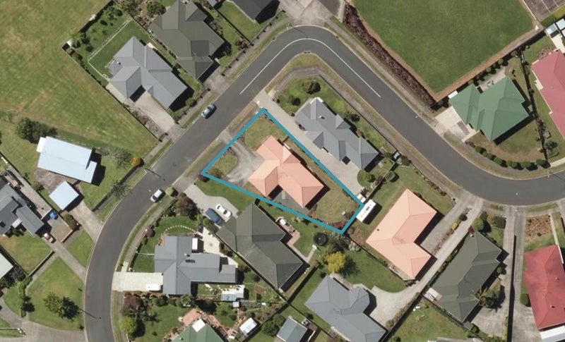 20 Amber Drive, Tikipunga, Whangarei - Carousel 1