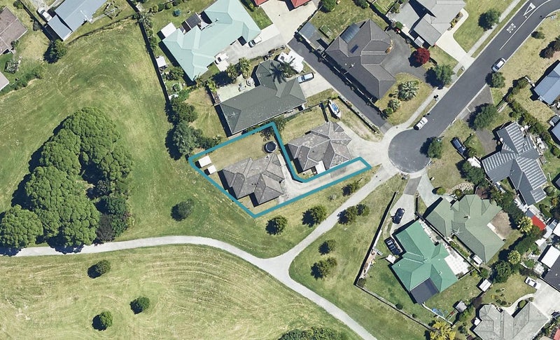 22 Karia Grove, Papamoa Beach, Papamoa - Carousel 1
