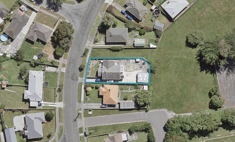 116 Reynolds Street, Taita, Lower Hutt - Carousel 1