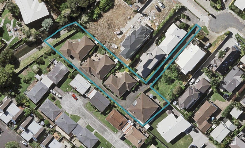 3/12 Stratford Avenue, Milford, Auckland - Carousel 1