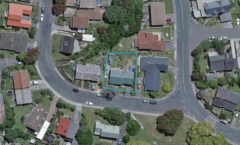 4 Te Kiteroa Grove, Churton Park, Wellington - Carousel 1