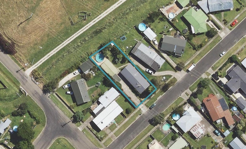 4 Justin Street, Mangapapa, Gisborne - Carousel 1