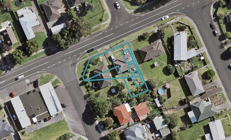 37 Myers Road, Manurewa East, Auckland - Carousel 1