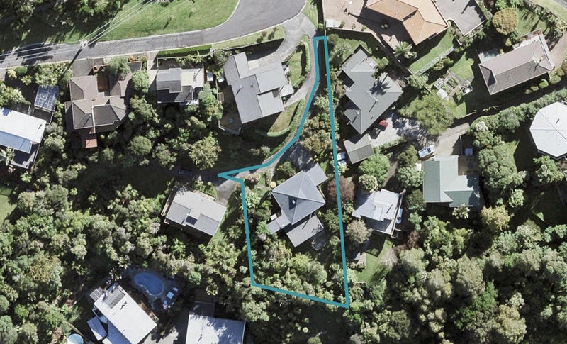 1 Captains Close, Torbay, Auckland - Carousel 1