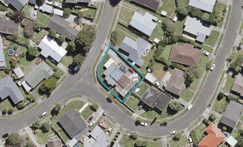 1/52 Pasadena Crescent, Totara Park, Upper Hutt - Carousel 1