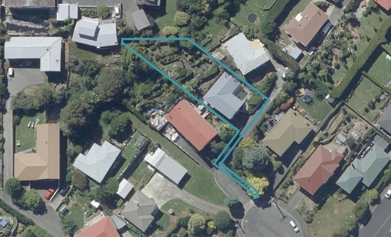 38 Kinsman Street, Kaikorai, Dunedin - Carousel 1