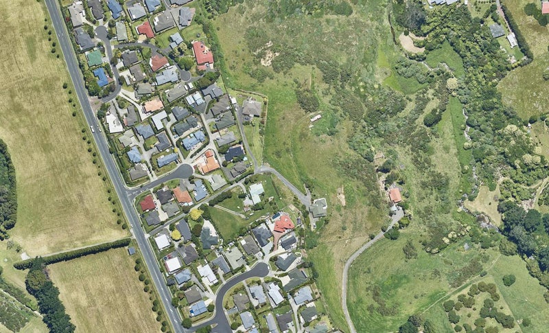 14 Atkins Way, Ohauiti, Tauranga - Carousel 1