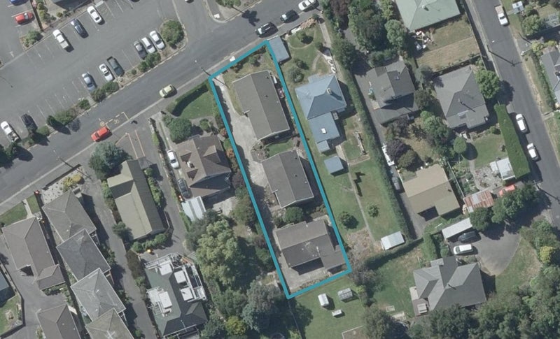 16B Shand Street, Green Island, Dunedin - Carousel 1