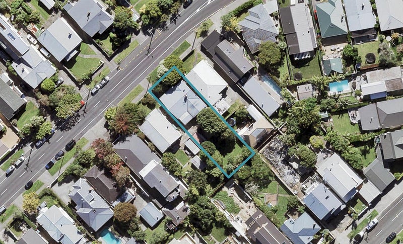 96 West End Road, Westmere, Auckland - Carousel 1