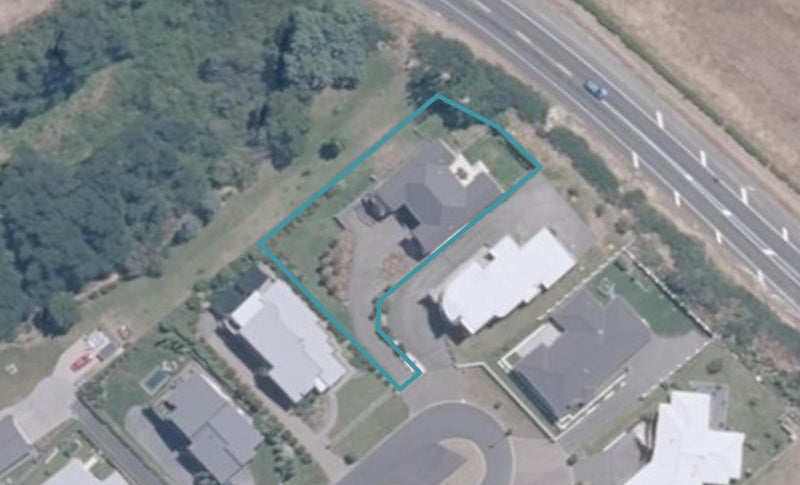 37 Magnolia Rise, Waipahihi, Taupo - Carousel 1