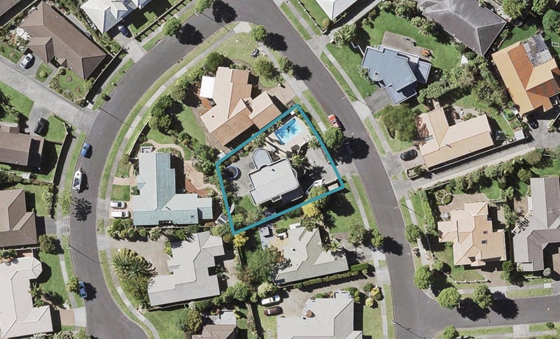 20 Matterhorn Crescent, Northpark, Auckland - Carousel 1