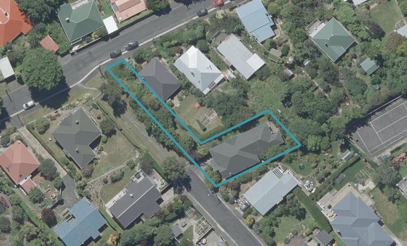 8 Colin Street, Opoho, Dunedin - Carousel 1