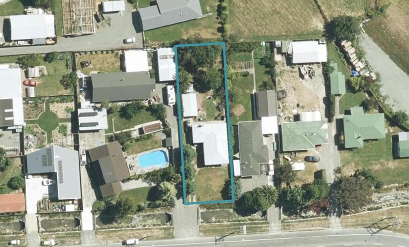 8 Old Renwick Road, Mayfield, Blenheim - Carousel 1