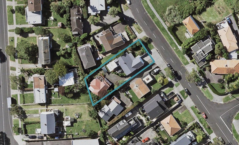20A Kurahaupo Street, Orakei, Auckland - Carousel 1