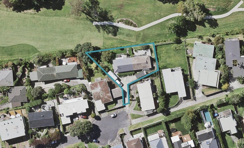 2/17 Ariho Terrace, Devonport, Auckland - Carousel 1