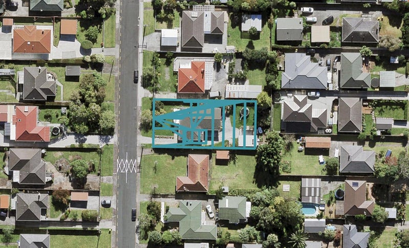 1/66 Neil Avenue, Te Atatu Peninsula, Auckland - Carousel 1