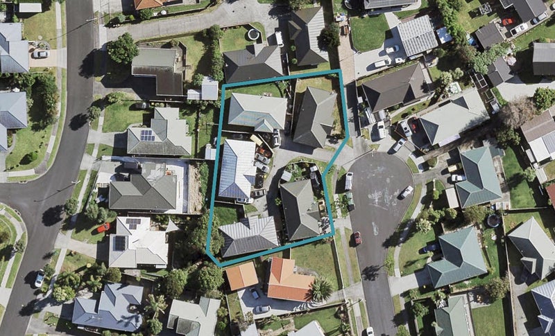 1/42 Wai Iti Place, Clendon Park, Auckland - Carousel 1