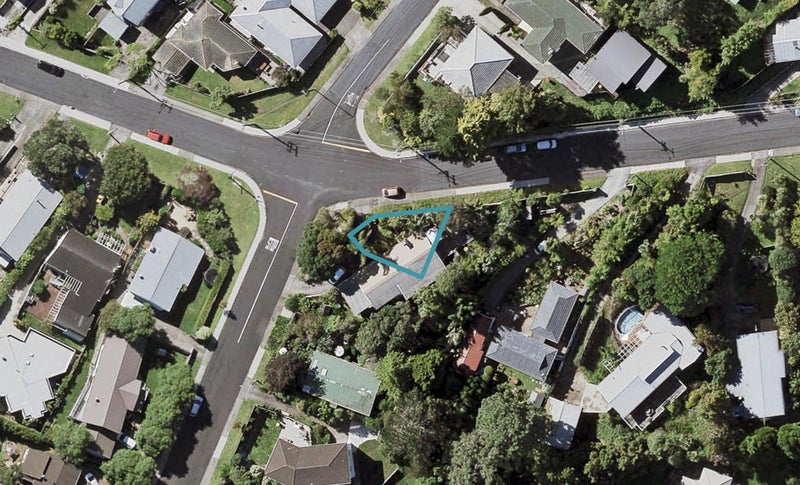 1/11 Morton Avenue, Forrest Hill, Auckland - Carousel 1