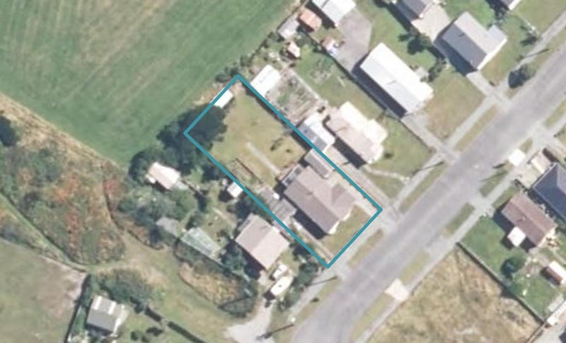 42 Doyle Street, Blaketown, Greymouth - Carousel 1