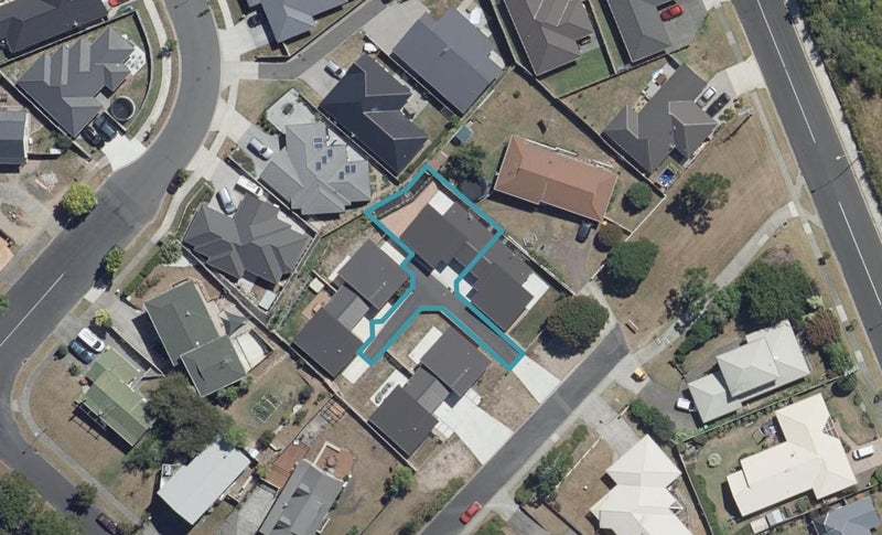 4/6 Church Road, Pukete, Hamilton - Carousel 1