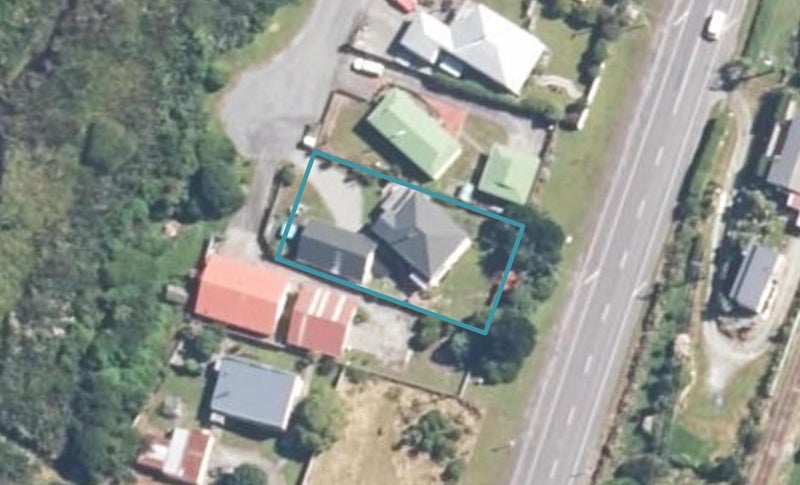 442 Main South Road, Paroa, Greymouth - Carousel 1