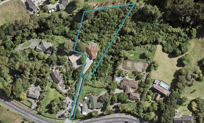 312 Redoubt Road, Totara Park, Auckland - Carousel 1