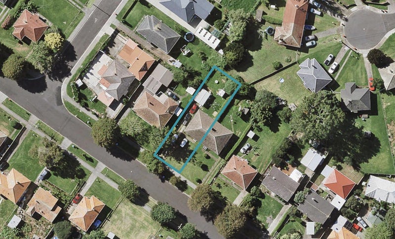 31 Stewart Avenue, Panmure, Auckland - Carousel 1