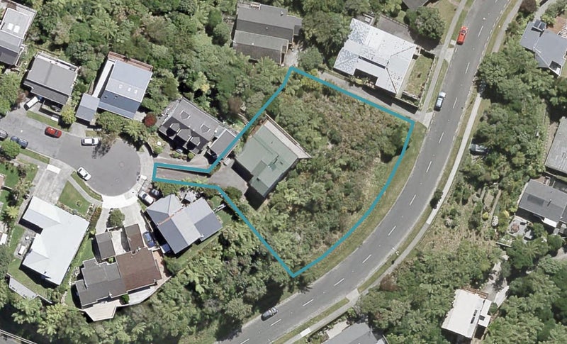 9 Kekeno Grove, Tirohanga, Lower Hutt - Carousel 1
