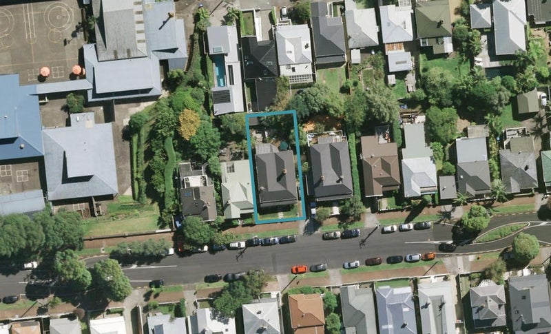 27 Pompallier Terrace, Ponsonby, Auckland - Carousel 1