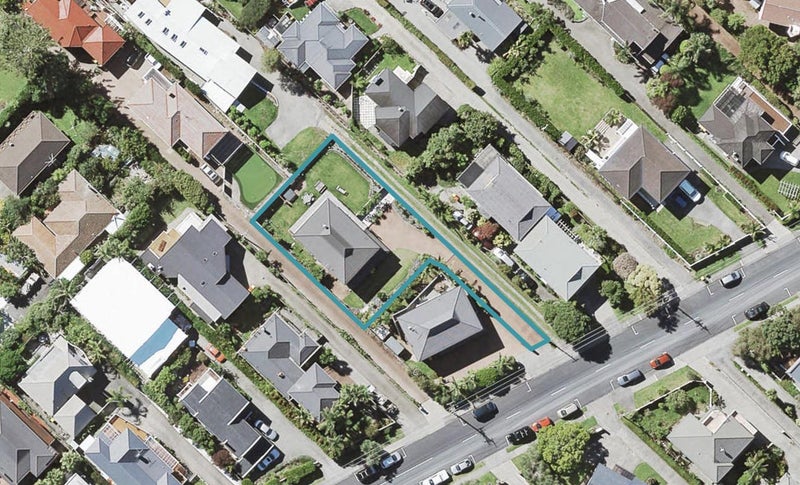 118B Aberdeen Road, Campbells Bay, Auckland - Carousel 1