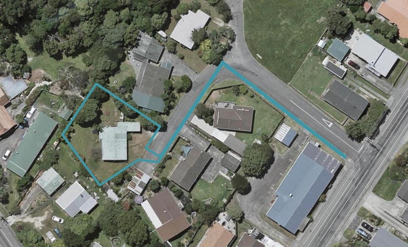 15 Ruahine Street, Paraparaumu - Carousel 1