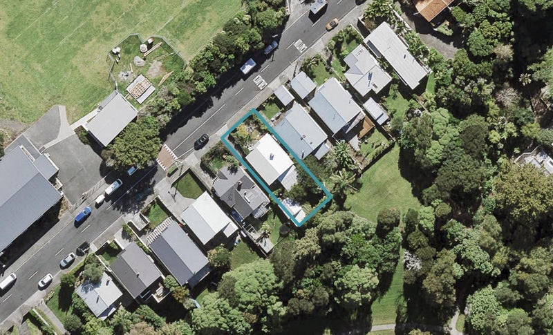40 Larchwood Avenue, Westmere, Auckland - Carousel 1