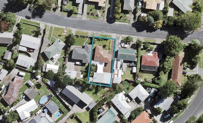 41 Jillian Drive, Ranui, Auckland - Carousel 1