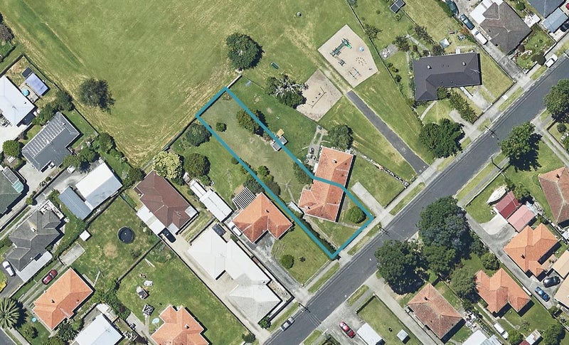 15 Anzac Road, Gate Pa, Tauranga - Carousel 1