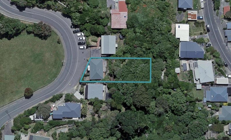 135 Houghton Bay Road, Houghton Bay, Wellington - Carousel 1