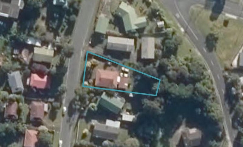 3 Glover Place, Onerahi, Whangarei - Carousel 1