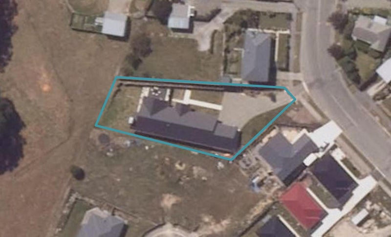 13A Holmes Street, Holmes Hill, Oamaru - Carousel 1