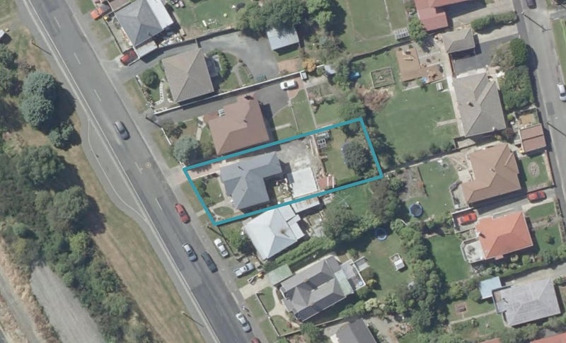 19 North Taieri Road, Abbotsford, Dunedin - Carousel 1