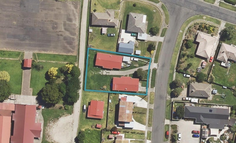 3 Cambridge Terrace, Kaiti, Gisborne - Carousel 1