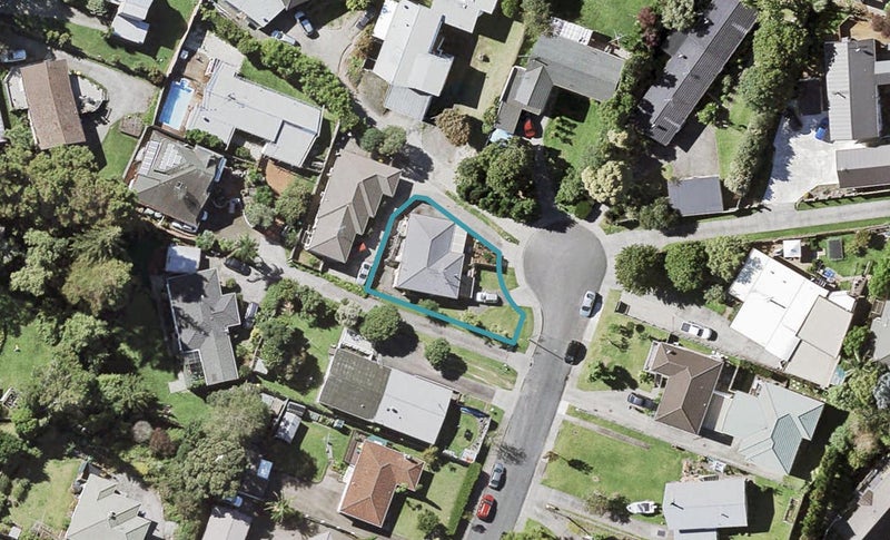 18 Cosy Place, Howick, Auckland - Carousel 1