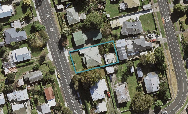 42 Tamaki Avenue, Otahuhu, Auckland - Carousel 1