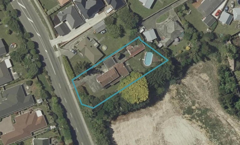 20 Roberts Line, Kelvin Grove, Palmerston North - Carousel 1