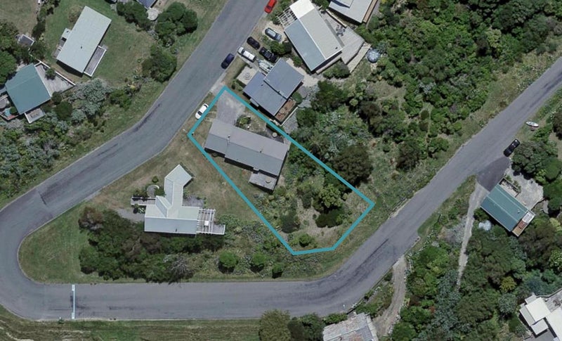12 Guthrie Crescent, Castlepoint - Carousel 1
