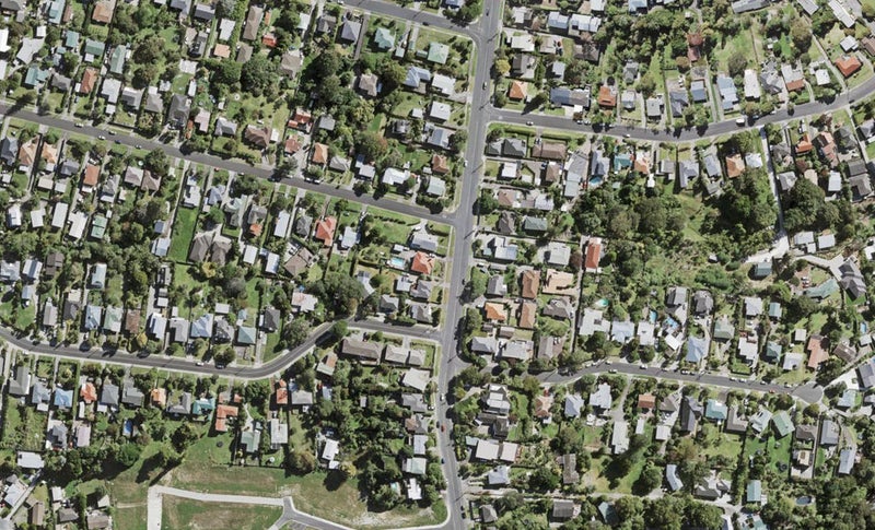 27 Pleasant Road, Glen Eden, Auckland - Carousel 1