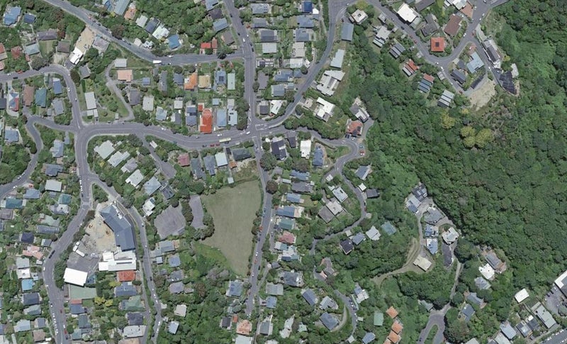 3 Seaview Terrace, Northland, Wellington - Carousel 1
