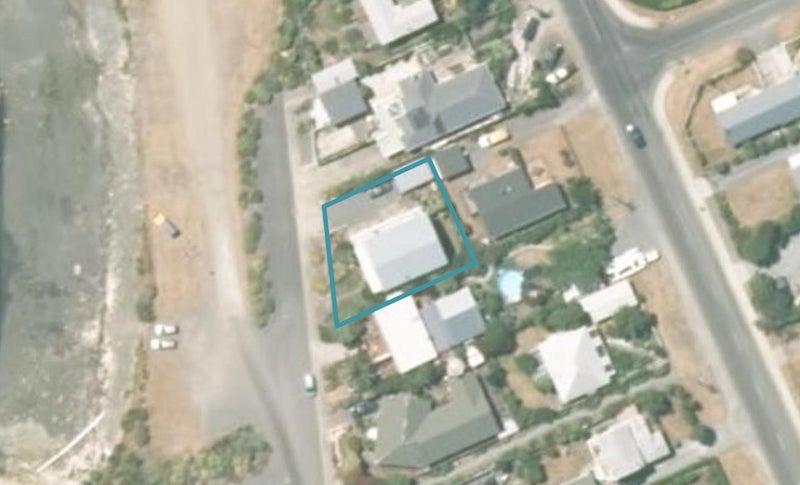 2 Moa Road, South Bay, Kaikoura - Carousel 1