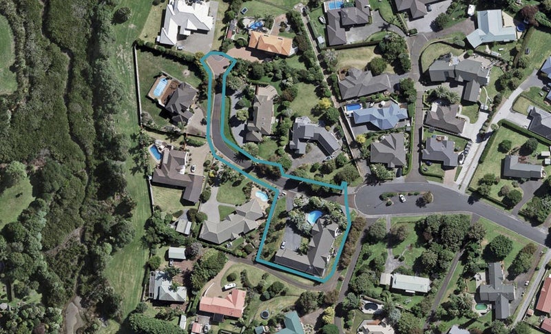 30 Bayview Drive, Waiuku, Waiuku - Carousel 1