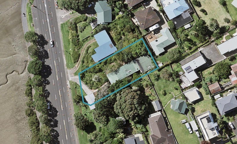 42 Domain Road, Panmure, Auckland - Carousel 1
