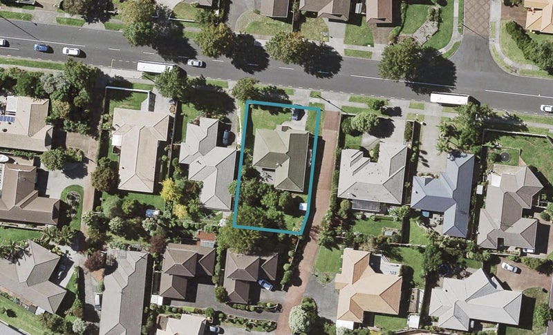 172 Millhouse Drive, Golflands, Auckland - Carousel 1